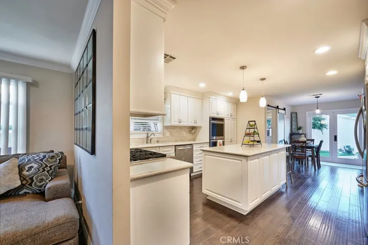 1085 W 23rd Street, San Pedro, California 90731