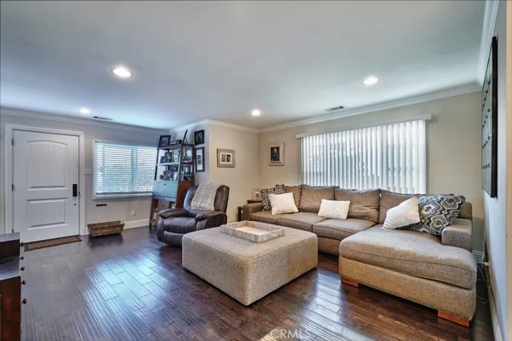 1085 W 23rd Street, San Pedro, California 90731