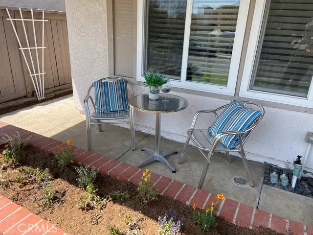 petite front patio - perfect place to enjoy a morning coffee