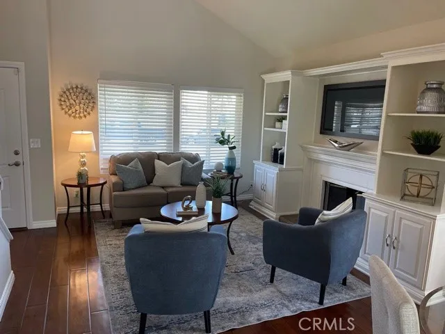 13 Bayleaf Street, Rancho Santa Margarita, California 92688