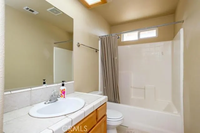10603 Gila Court, Apple Valley, California 92308