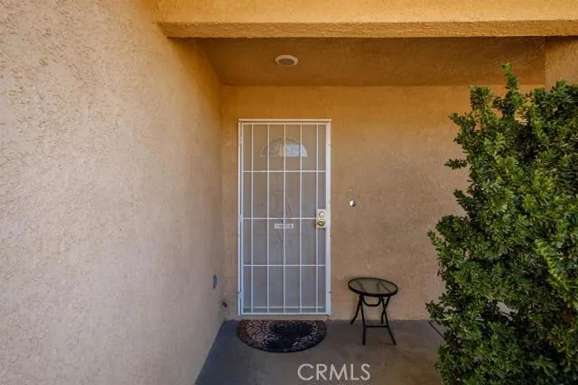 10603 Gila Court, Apple Valley, California 92308