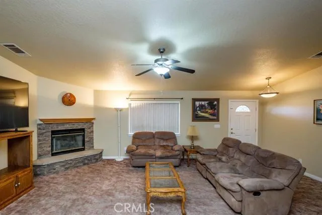 10603 Gila Court, Apple Valley, California 92308