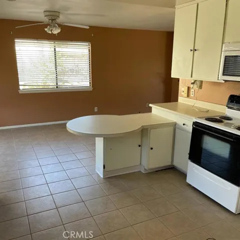 , Victorville, California 92395
