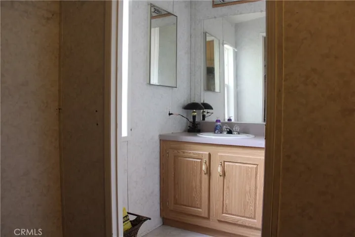 13050 Island Drive 12, Clearlake Oaks, California 95423