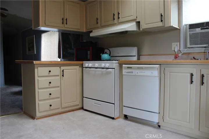 13050 Island Drive 12, Clearlake Oaks, California 95423