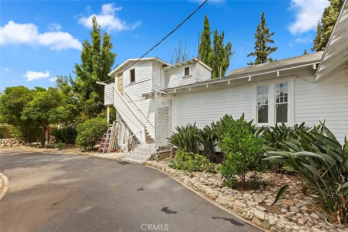2373 N Indian Hill Boulevard, Claremont, California 91711