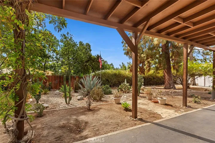 2373 N Indian Hill Boulevard, Claremont, California 91711