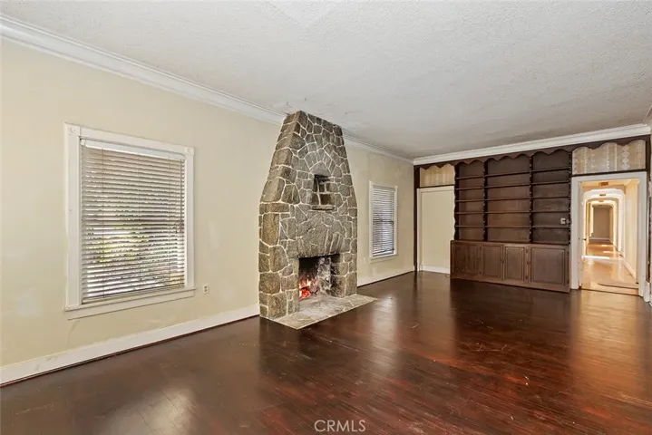 2373 N Indian Hill Boulevard, Claremont, California 91711