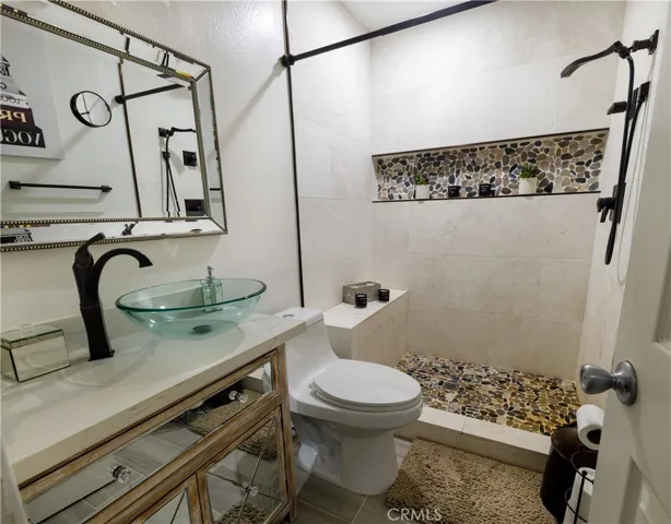 800 Coriander Drive R, Torrance, California 90502