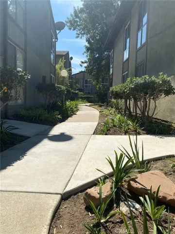 800 Coriander Drive R, Torrance, California 90502