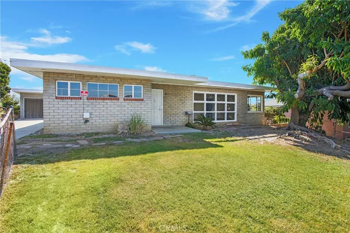 1040 De Garmo Drive, East Los Angeles, California 90063