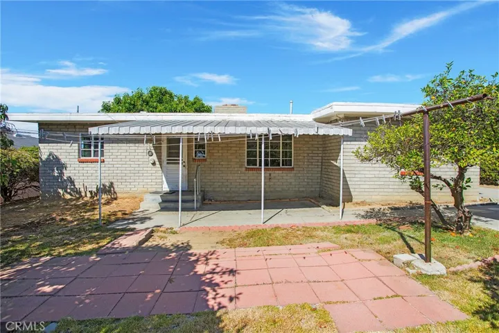 1040 De Garmo Drive, East Los Angeles, California 90063