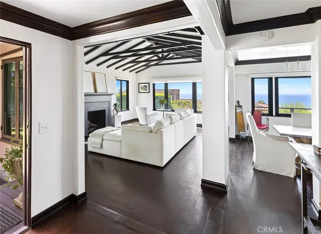 455 Hilledge Drive, Laguna Beach, California 92651
