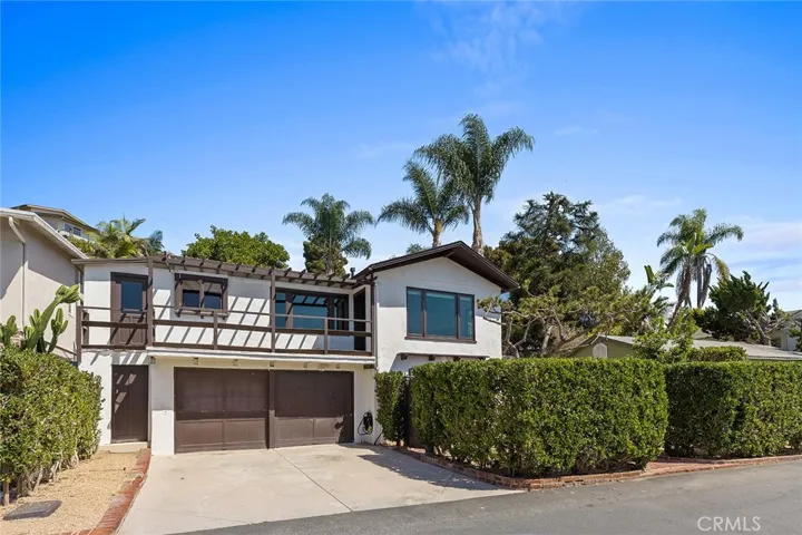 455 Hilledge Drive, Laguna Beach, California 92651