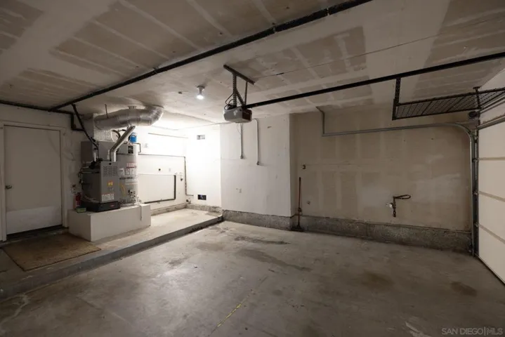 2985 Lexington Cir, Carlsbad, California 92010