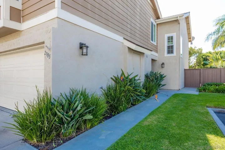 2985 Lexington Cir, Carlsbad, California 92010