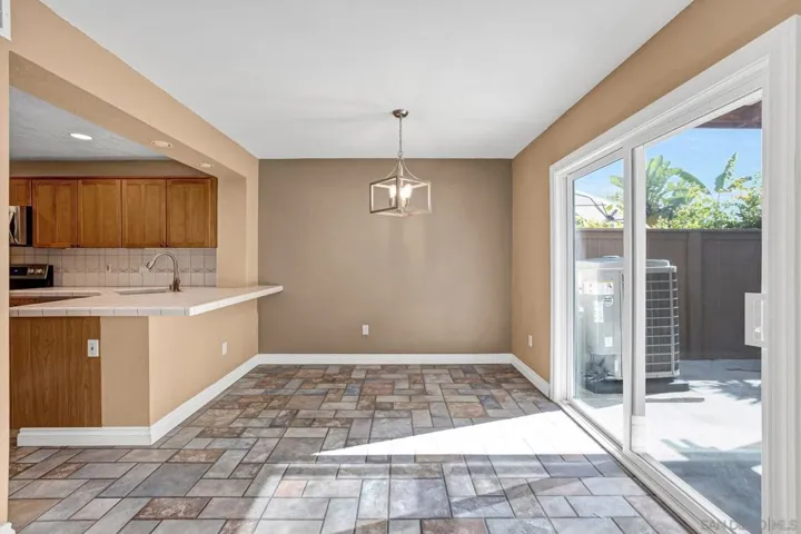 2985 Lexington Cir, Carlsbad, California 92010