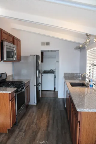 1001 West Lambert Road 127, La Habra, California 90631