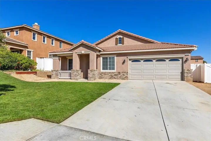 696 Victorian Hill Drive, Perris, California 92570