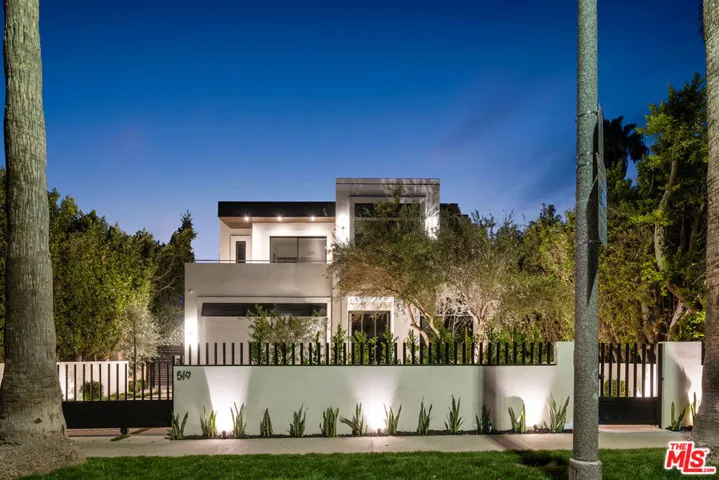 519 N Laurel Avenue, Los Angeles, California 90048