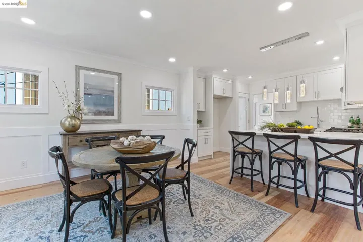 877 Alma Pl, Oakland, California 94610