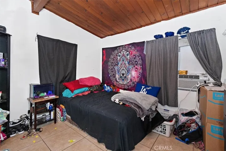 2411 Merrywood Street, Pomona, California 91767