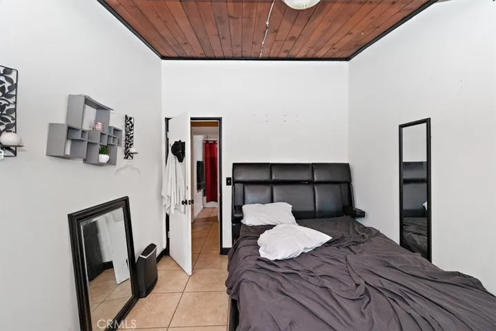 2411 Merrywood Street, Pomona, California 91767