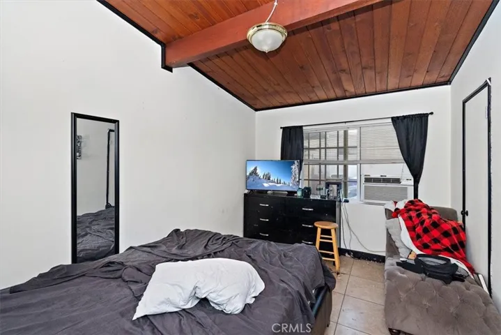 2411 Merrywood Street, Pomona, California 91767