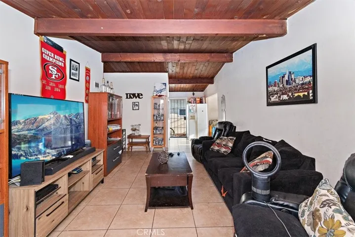 2411 Merrywood Street, Pomona, California 91767