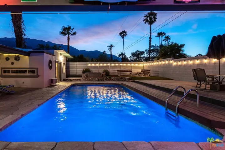 410 E Lindsey Drive, Palm Springs, California 92262