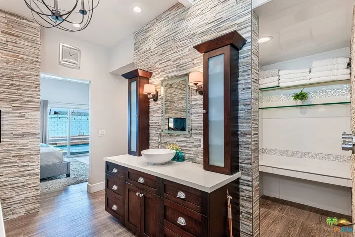 410 E Lindsey Drive, Palm Springs, California 92262