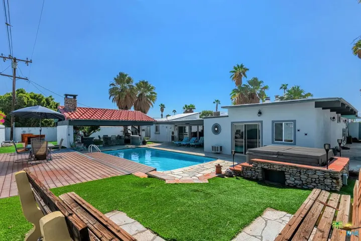 410 E Lindsey Drive, Palm Springs, California 92262