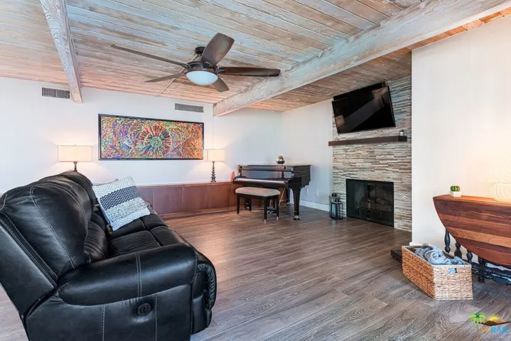 410 E Lindsey Drive, Palm Springs, California 92262