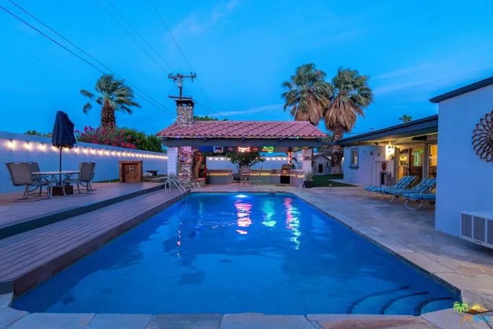 410 E Lindsey Drive, Palm Springs, California 92262