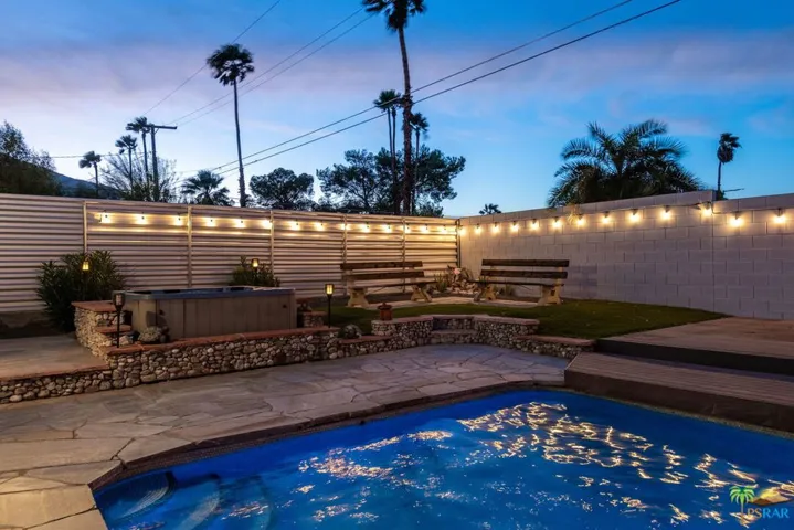 410 E Lindsey Drive, Palm Springs, California 92262