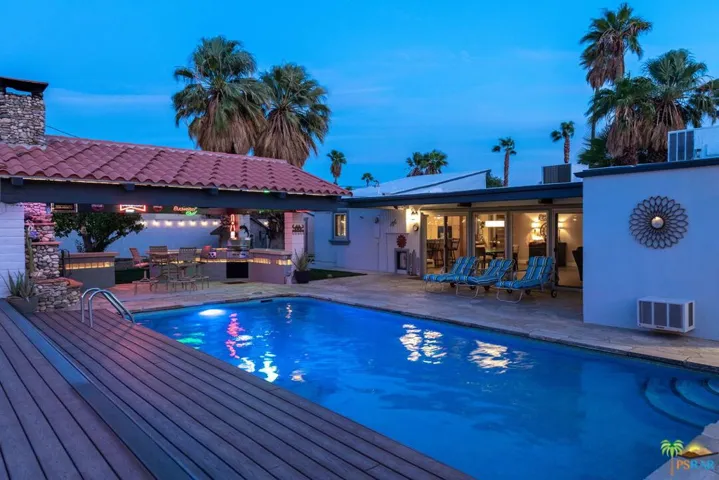 410 E Lindsey Drive, Palm Springs, California 92262