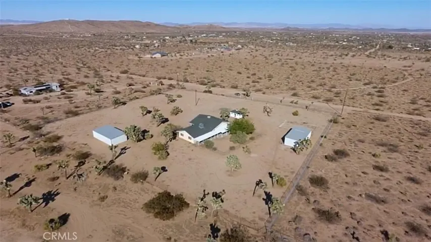 3166 Paradise View Road, Yucca Valley, California 92284