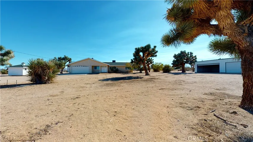 3166 Paradise View Road, Yucca Valley, California 92284