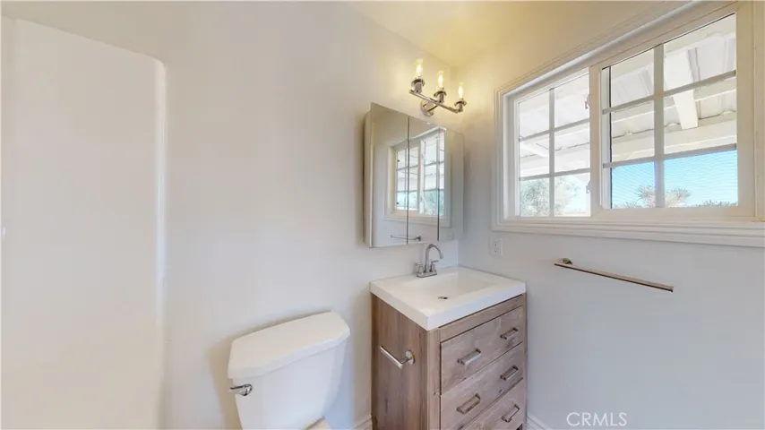 3166 Paradise View Road, Yucca Valley, California 92284