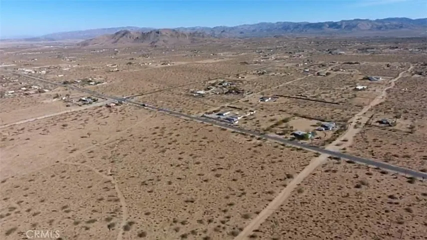 3166 Paradise View Road, Yucca Valley, California 92284