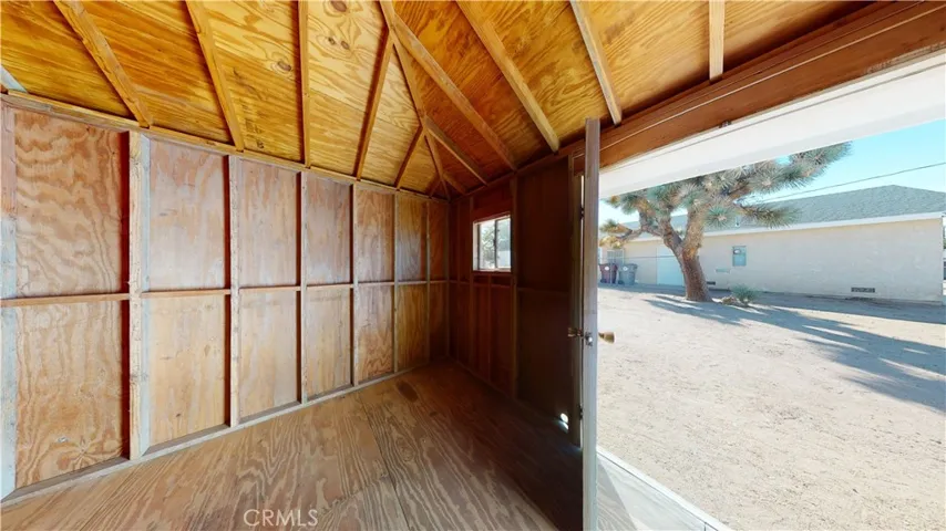 3166 Paradise View Road, Yucca Valley, California 92284