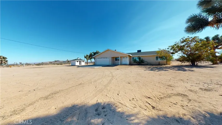 3166 Paradise View Road, Yucca Valley, California 92284