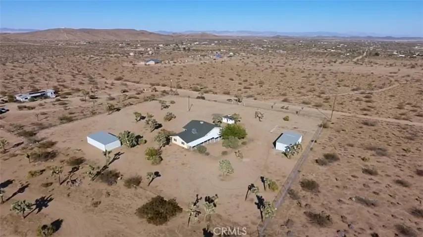 3166 Paradise View Road, Yucca Valley, California 92284