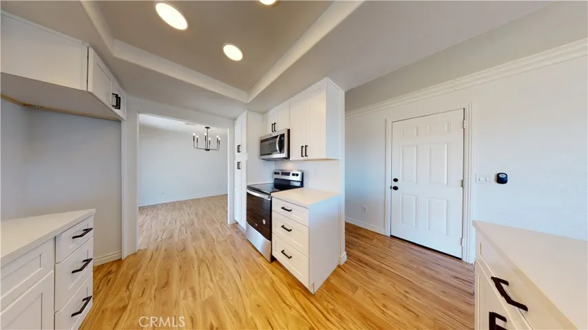3166 Paradise View Road, Yucca Valley, California 92284