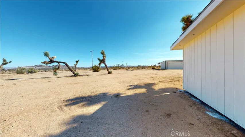3166 Paradise View Road, Yucca Valley, California 92284