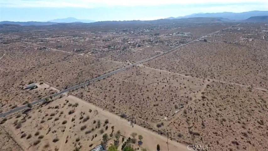 3166 Paradise View Road, Yucca Valley, California 92284