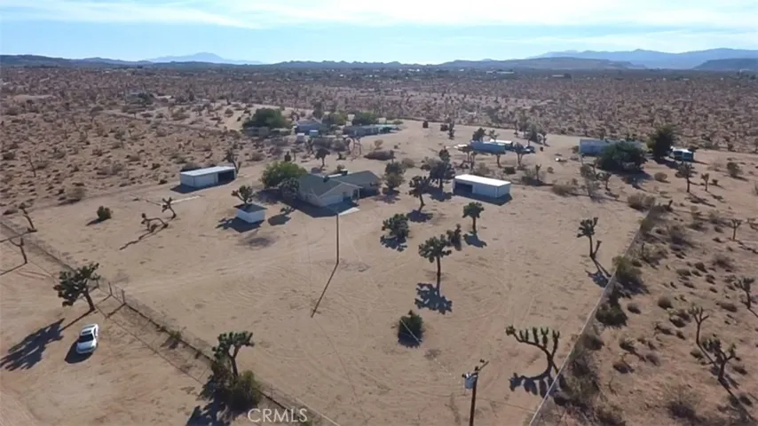 3166 Paradise View Road, Yucca Valley, California 92284