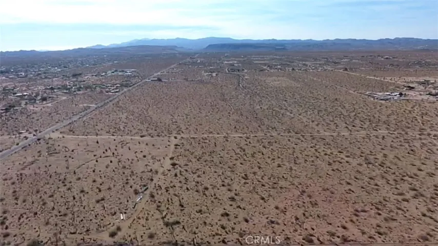 3166 Paradise View Road, Yucca Valley, California 92284