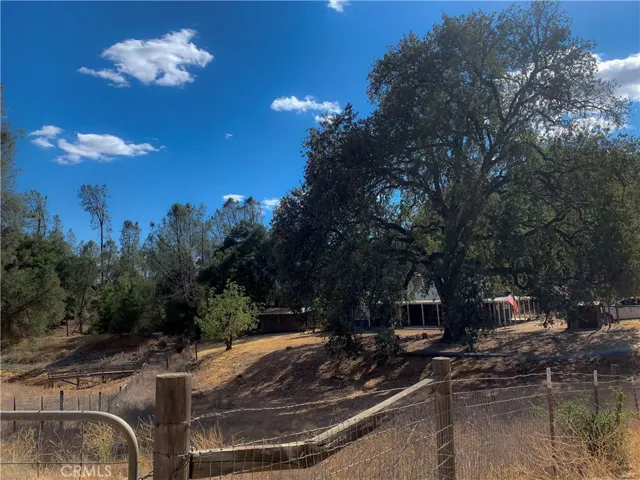 5411 Seven Oaks Way, Santa Margarita, California 93453
